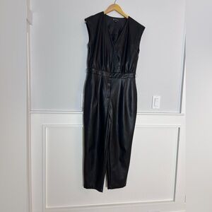 INC International Concepts Black Textured Top